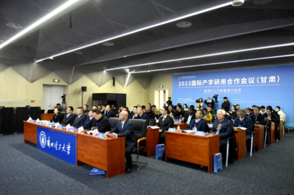 ѧУٿ2023ʲѧú飨ࣩԴԴֻ᳡